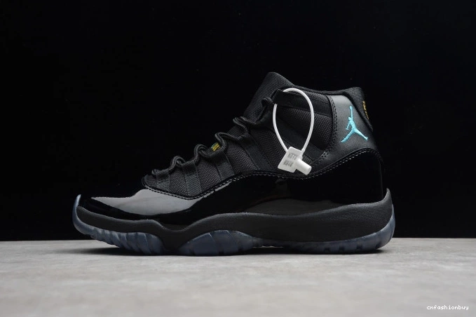 378037-006 11 Blue Jordan Retro Air Gamma 0805